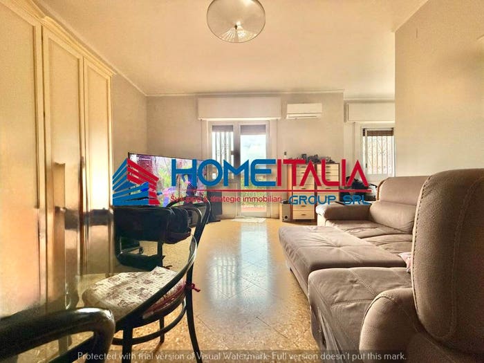 Casa quadrilocale in vendita in Via Imperatore Federico, Fiera, Palermo