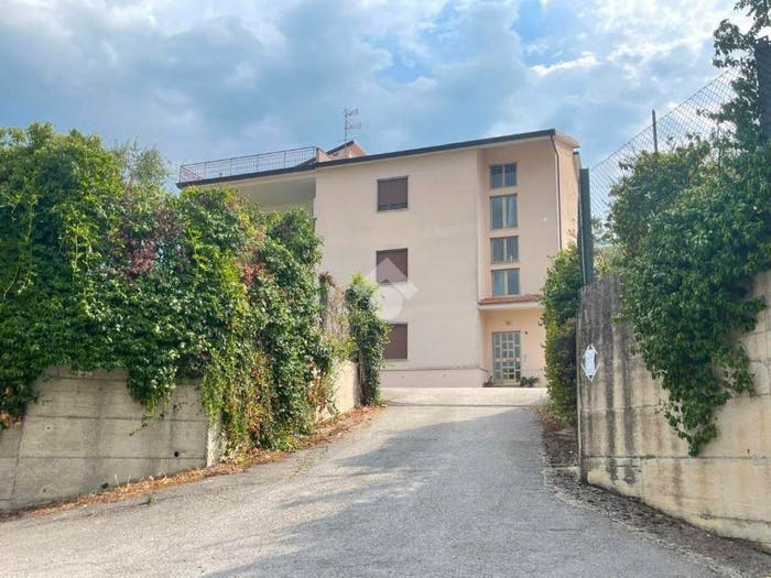 Appartamento quadrilocale in vendita in Via Antonio Cifaldi, Fratelli Rosselli San Liberatore, Benevento