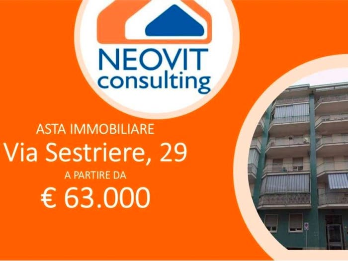 Appartamento trilocale in vendita in Via Sestriere, Bruere, Rivoli