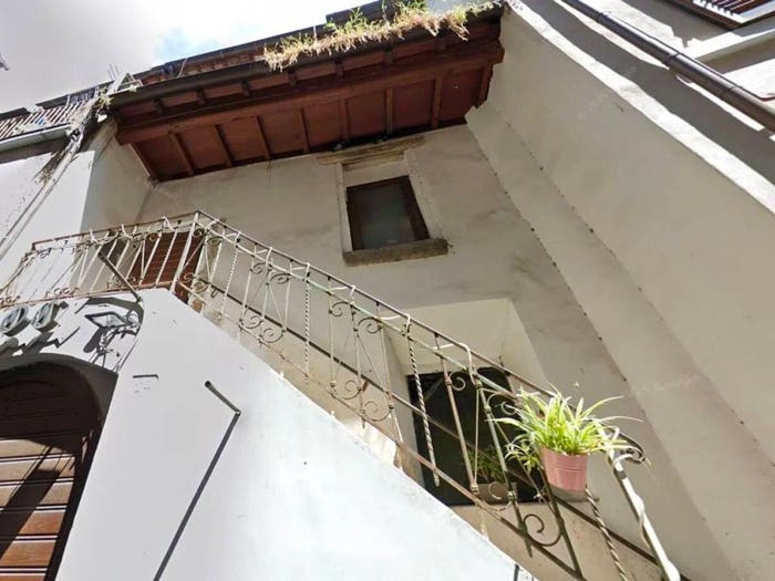 Appartamento con 6 locali in vendita in Via Giuseppe Garibaldi, Centro, Gallese