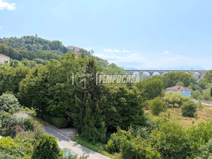 Casa con 6 locali in vendita in Via della Vallata D, Carassone, Mondovì