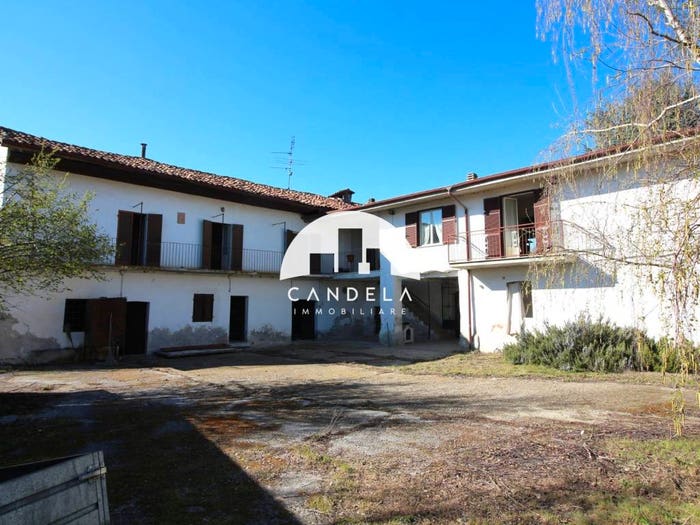 Casa con 6 locali in vendita in Località Peironi, Cigliè