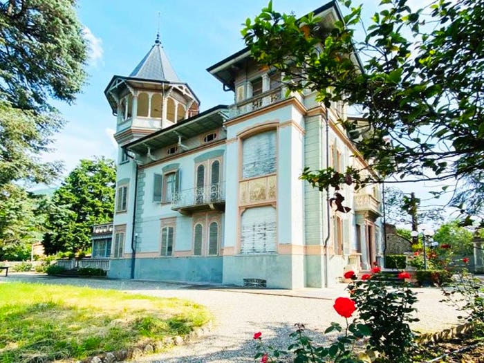 Casa con 6 locali in vendita in Località Parrocchia, Cuorgnè