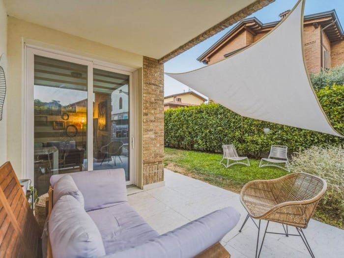Appartamento con 5 locali in vendita in Veggia Villalunga, Casalgrande