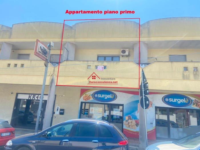 Appartamento bilocale in vendita in Via F Quarta, Centro, Racale