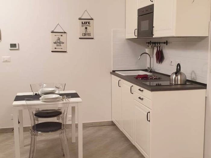 Appartamento monolocale in vendita in Via Claudio Luigi Berthollet, San Salvario Baretti, Torino