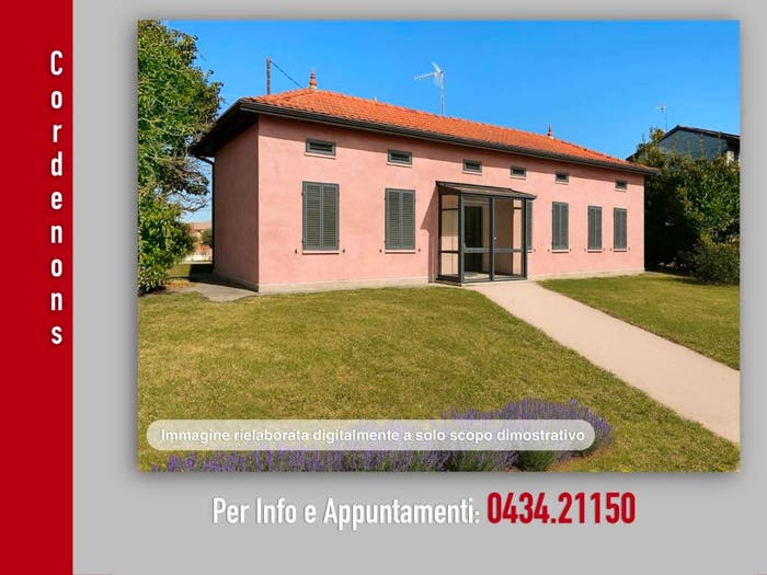Casa quadrilocale in vendita in Via Generale Antonio Cantore, Centro, Cordenons