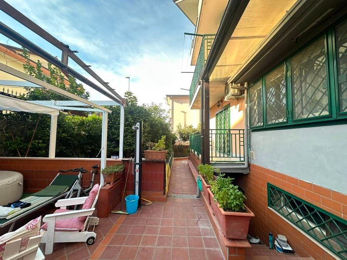 Casa con 6 locali in vendita in Via degli Oleandri, Melito di Napoli