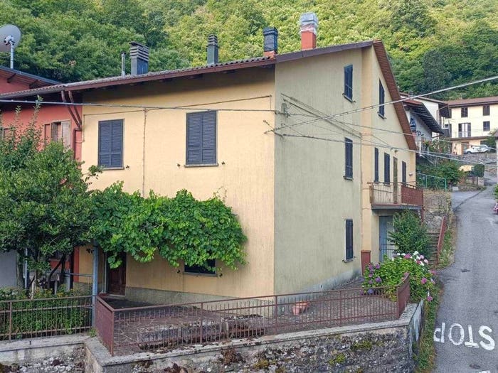 Casa con 6 locali in vendita in via Roncobilaccio, Roncobilaccio, Castiglione dei Pepoli