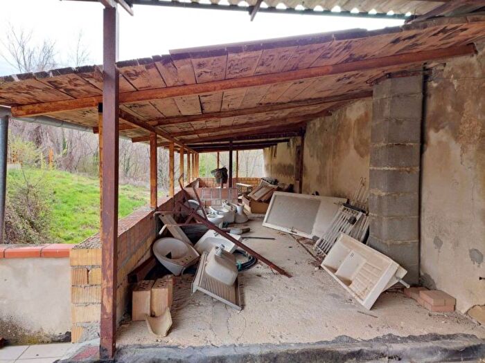 Appartamento trilocale in vendita in Frazione Poggio Rattieri, Torricella Sicura