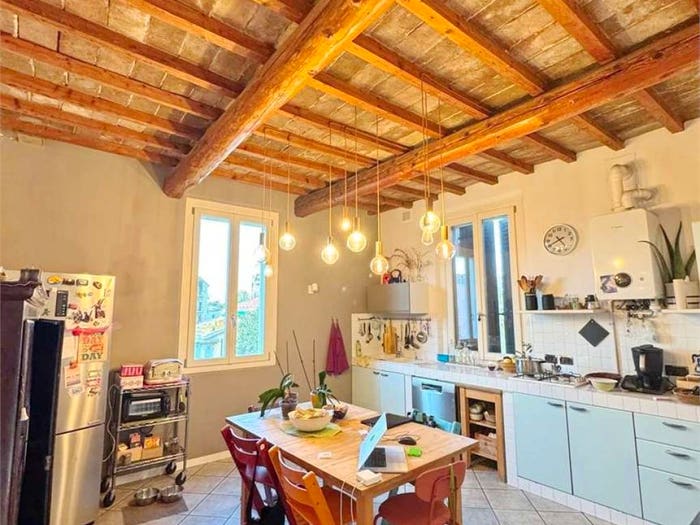 Appartamento con 6 locali in vendita in Via Rococciolo, San Faustino, Modena