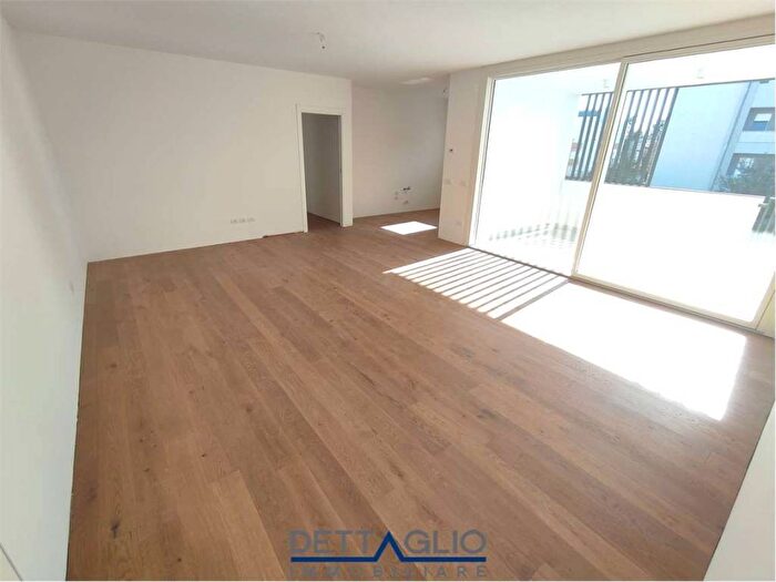 Appartamento quadrilocale in vendita in Via Palladio, Spinea