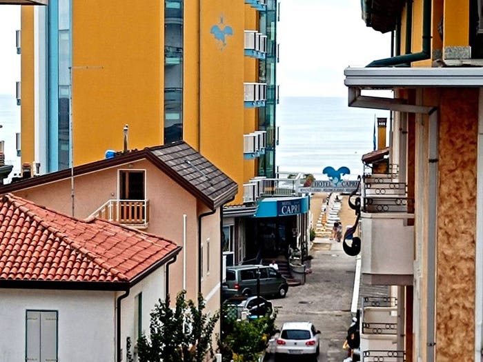 Appartamento trilocale in vendita in Via Dante Alighieri, Lido Centro Ovest, Jesolo