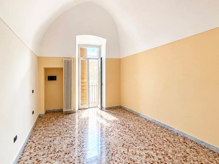 Casa trilocale in vendita in Via Pompeo Sarnelli, Centro, Polignano a Mare