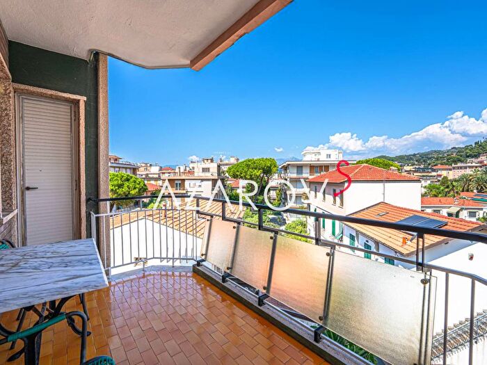Appartamento bilocale in vendita in Via Regina Margherita, Centro, Bordighera