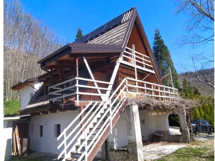 Casa con 6 locali in vendita in Borgata Combetta, Roccabruna