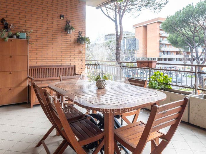Appartamento quadrilocale in vendita in Via Magnano in Riviera, Labaro, Roma