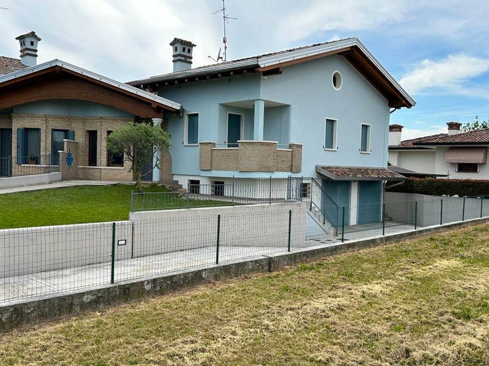 Casa con 6 locali in vendita in Via San Rocco, Centro, Azzano Decimo