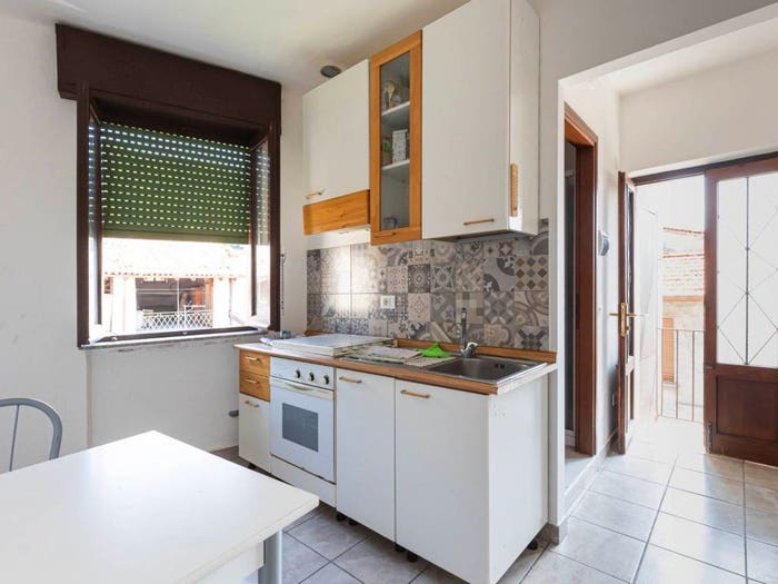 Appartamento bilocale in vendita in Via Giuseppe Mazzini, Centro, Sormano