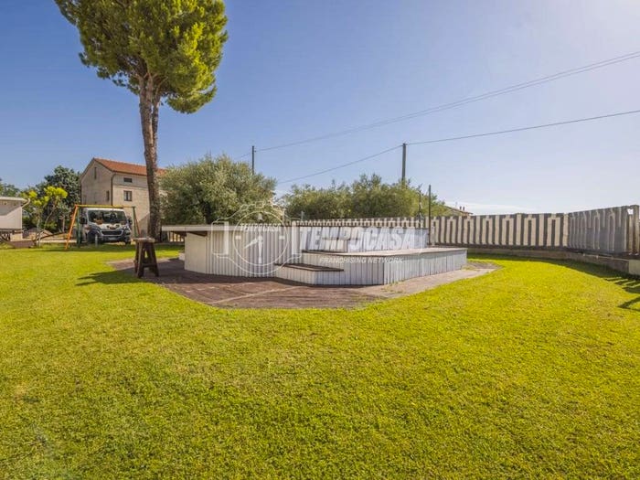 Appartamento con 5 locali in vendita in Contrada Campogiano, Corridonia