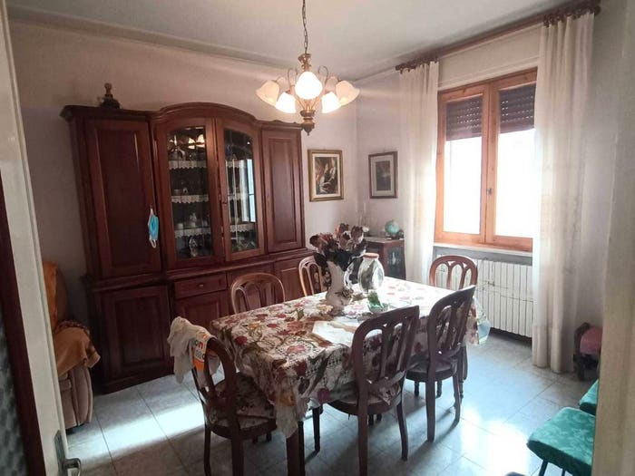 Casa con 5 locali in vendita in Centro, Castel San Giovanni