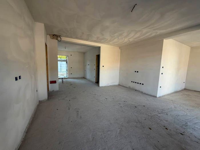Casa con 5 locali in vendita in Via Michele Novaro, Cenerente Canneto, Perugia
