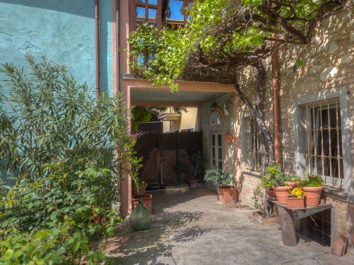 Casa con 6 locali in vendita in Via Cinque Martiri, Carezzano Maggiore, Carezzano