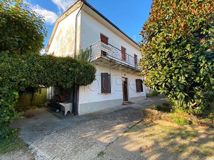 Casa trilocale in vendita in Via Romana Promano PG, Promano, Città di Castello