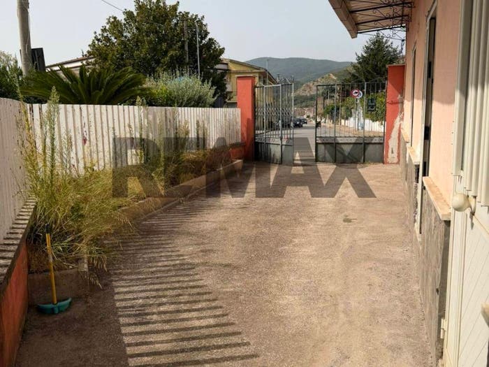 Appartamento trilocale in vendita in Casanova, Carinola