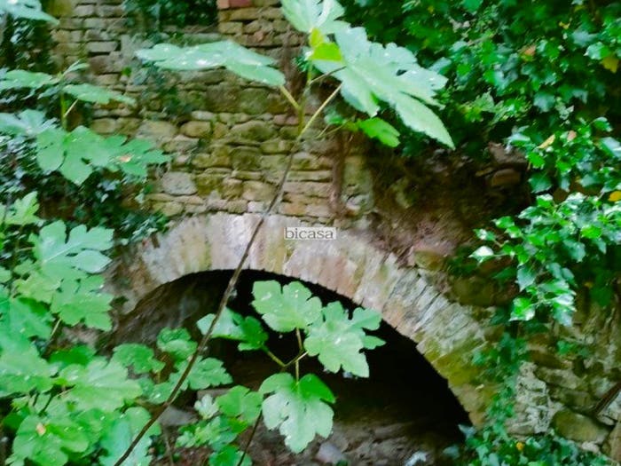 Casa con 5 locali in vendita in via Montegiano, Mombaroccio
