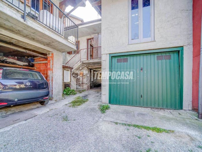 Casa quadrilocale in vendita in Via Principale Campagnola, Campagnola, Borgo Ticino
