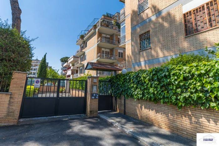 Appartamento trilocale in vendita in Via Tommaso Bernetti, Torrevecchia, Roma