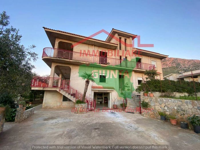 Casa quadrilocale in vendita in Via Alcide De Gasperi, Centro, Cinisi