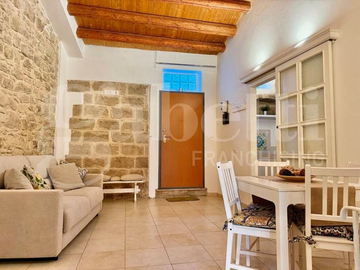Casa trilocale in vendita in Via Chiasso Pilieri, Ibla, Ragusa