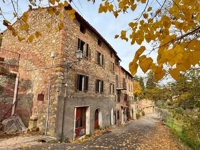 Casa con 6 locali in vendita in Via San Cristoforo, San Cristoforo, Ficulle