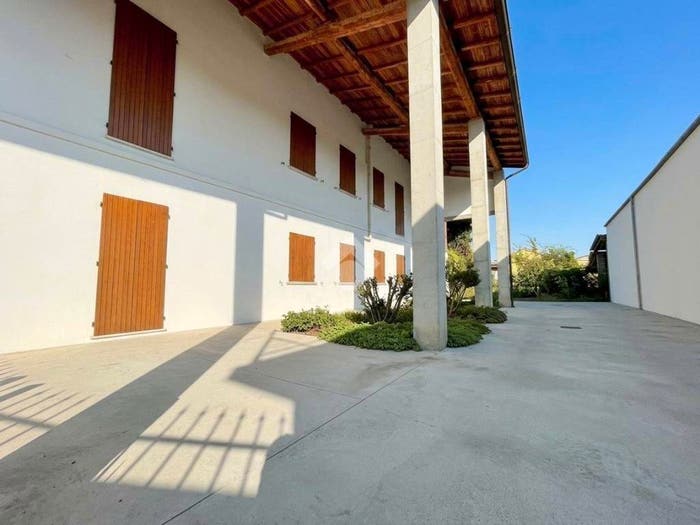 Casa con 6 locali in vendita in Via Benedetto Tomasi, Cignano, Offlaga