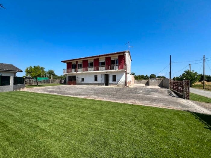 Casa quadrilocale in vendita in VIA BERTOLINE, Borgo Veneto
