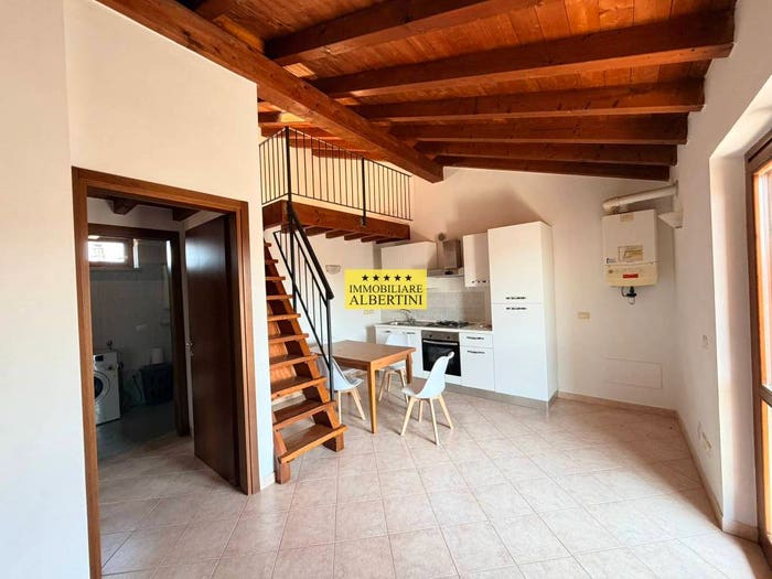Appartamento bilocale in vendita in Via Regina Margherita, Centro, Mozzecane