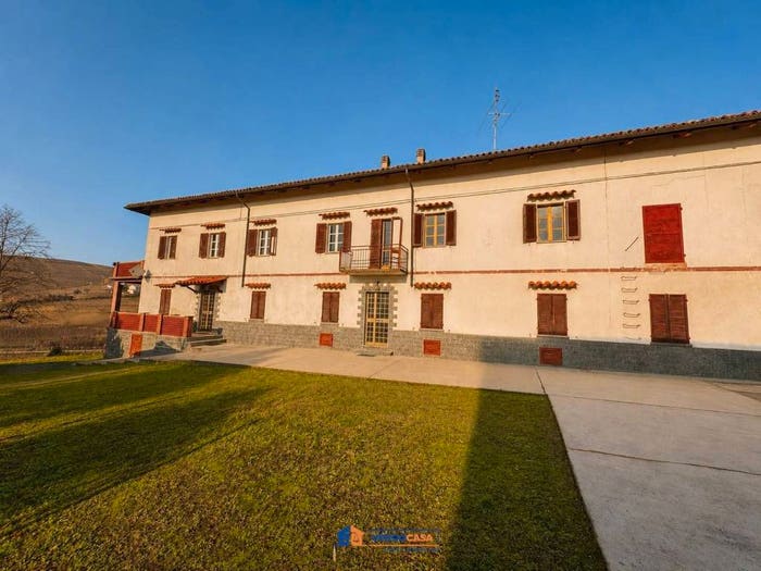 Casa con 6 locali in vendita in Via AstiNizza, Costigliole d'Asti