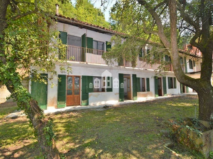 Casa con 6 locali in vendita in via carlo botta, Centro, Castellamonte