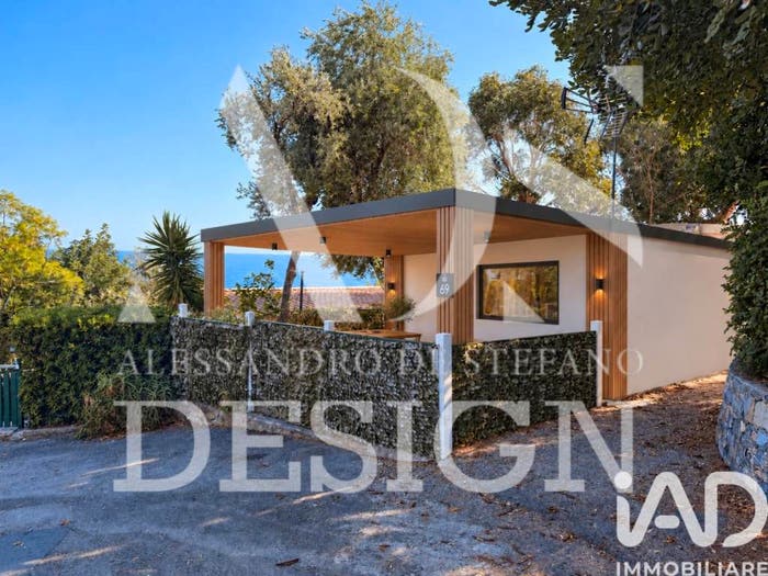 Casa bilocale in vendita in Via Francesco Maria Giancardi, Cavia Regione Monti, Alassio