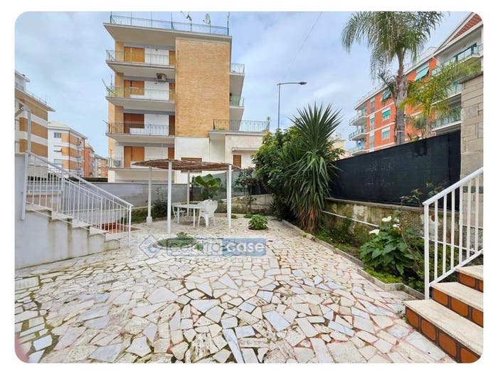 Appartamento quadrilocale in vendita in Corso Italia, Gaeta