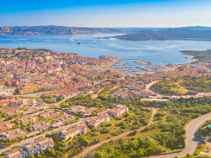 Appartamento quadrilocale in vendita in Strada Panoramica per Baragge, Palau