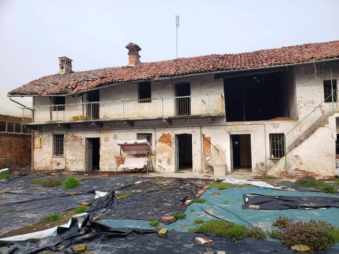 Casa con 6 locali in vendita in Via Dellera, Polonghera