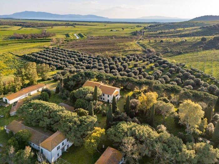 Casa con 6 locali in vendita in Strada Provinciale S Donato, Orbetello