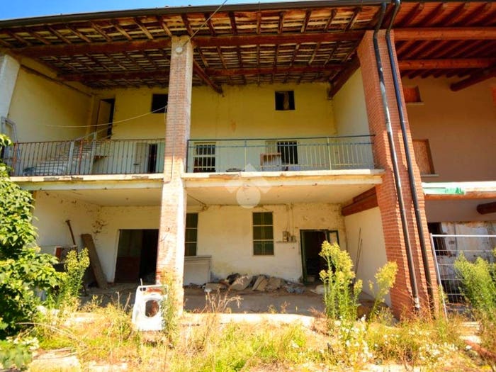 Casa con 6 locali in vendita in Via Trento, Paderno Franciacorta