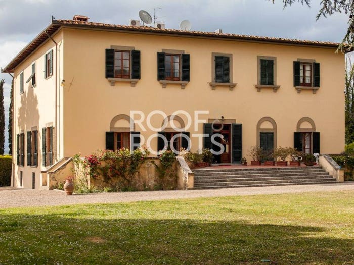Casa con 6 locali in vendita in Via Roma, Centro, Bagno a Ripoli