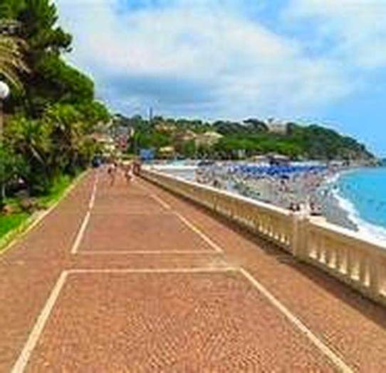 Appartamento quadrilocale in vendita in Celle Ligure Pecorile, Celle Ligure