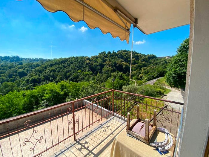 Casa con 6 locali in vendita in Via Capovilla, Combai, Miane