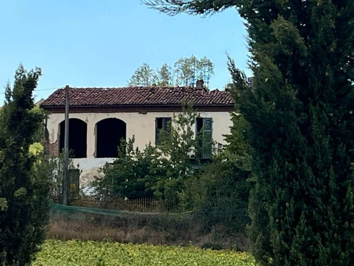Casa con 6 locali in vendita in Castell'Alfero